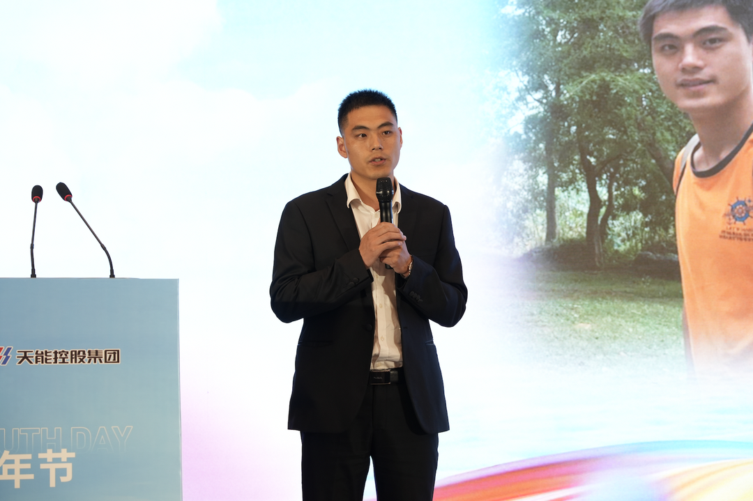 才聚亚星假网一比一 智创未来｜亚星假网一比一青年这样过五四_1c7e971d.png